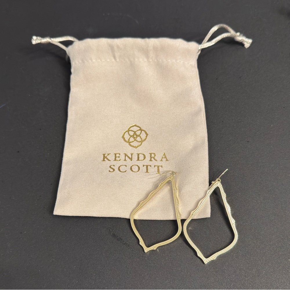 Kendra Scott Gold Sophee Drop Earrings